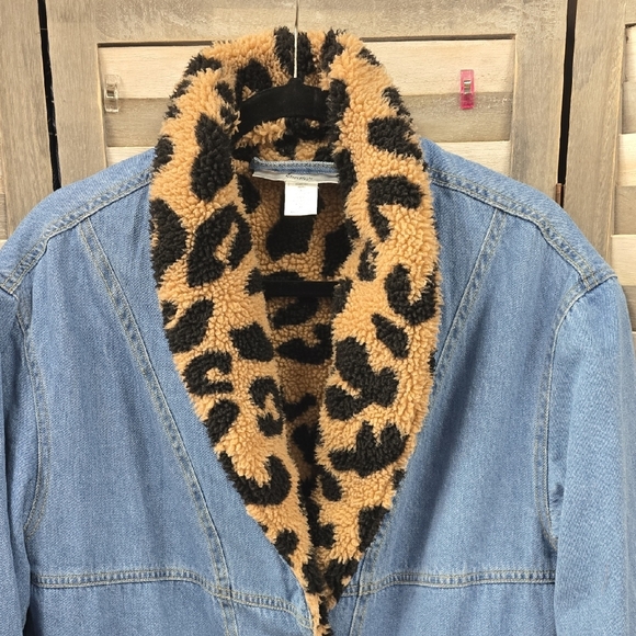Denim Shearling Coat with Leopard Print Sherpa | Z Studio | Medium - Picture 4 of 9